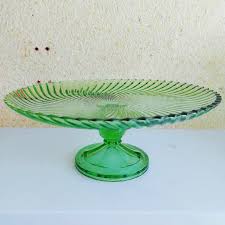 خرید عمده و قیمت مناسب دیس گرد پایه دار بلور مدل سانتا رنگی کاوه